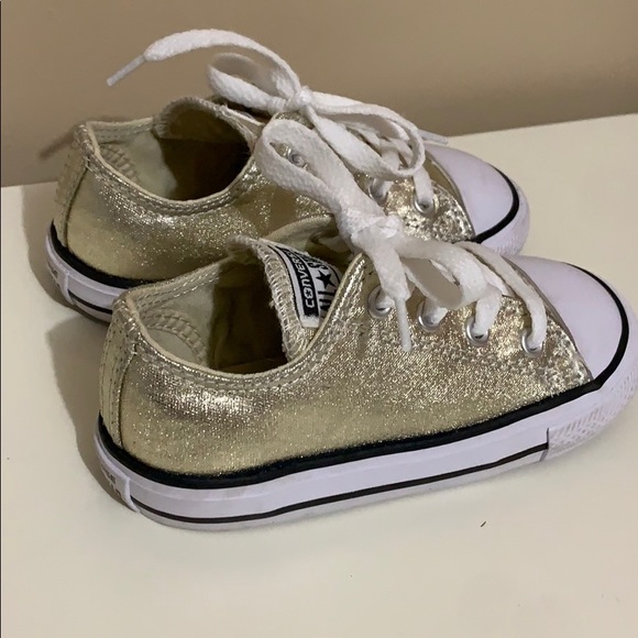 Converse Toddler Shoes. - Picture 2 of 8
